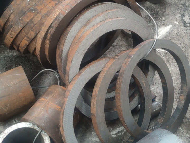 古浪42CrMo无缝钢管切割